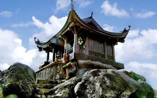 10 địa điểm du lịch tâm linh nổi tiếng tại uông bí, quảng ninh
