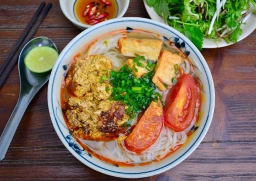 5 quán bún riêu cua ngon nhất ở huế