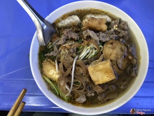5 quán ăn đông khách bậc nhất trên phố Phùng Hưng, Hà Nội