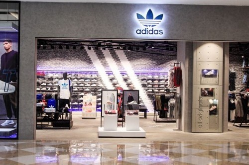 5 cửa hàng giày adidas chính hãng uy tín nhất ở hà nội