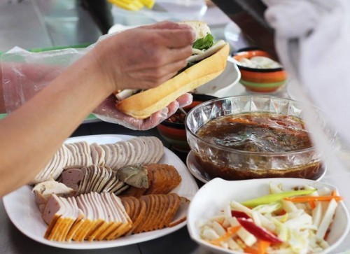 10 địa chỉ ăn bánh mì ngon nhất tại đà nẵng