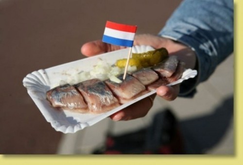 10 món ăn đường phố nổi tiếng của Hà Lan
