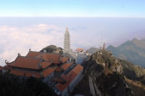 8 ngôi chùa đẹp nổi tiếng tại Hà Nam