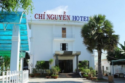 10 Khách sạn đáng lưu trú nhất ở Châu Đốc