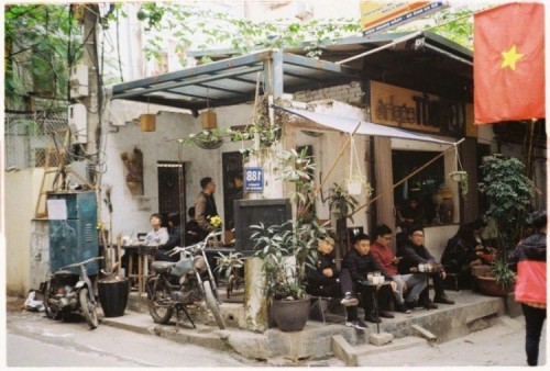 10 quán cafe đậm chất truyền thống ở hà nội