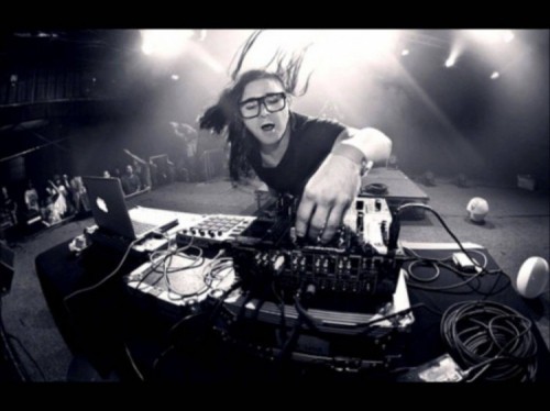 Top 10 dj nổi tiếng nhất làng nhạc thế giới