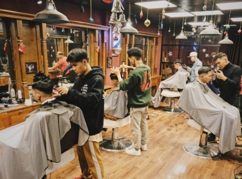 Top 10 Tiệm cắt tóc nam đẹp và chất lượng nhất quận Đống Đa Hà Nội   toplistvn
