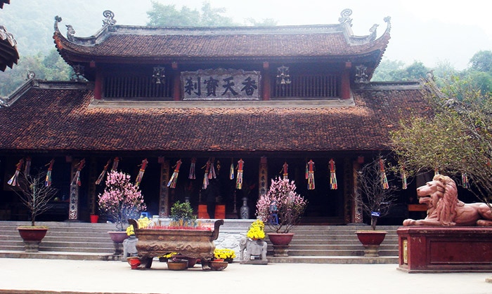 Chùa Yên Tử – chốn linh thiêng thanh tịnh ở Quảng Ninh