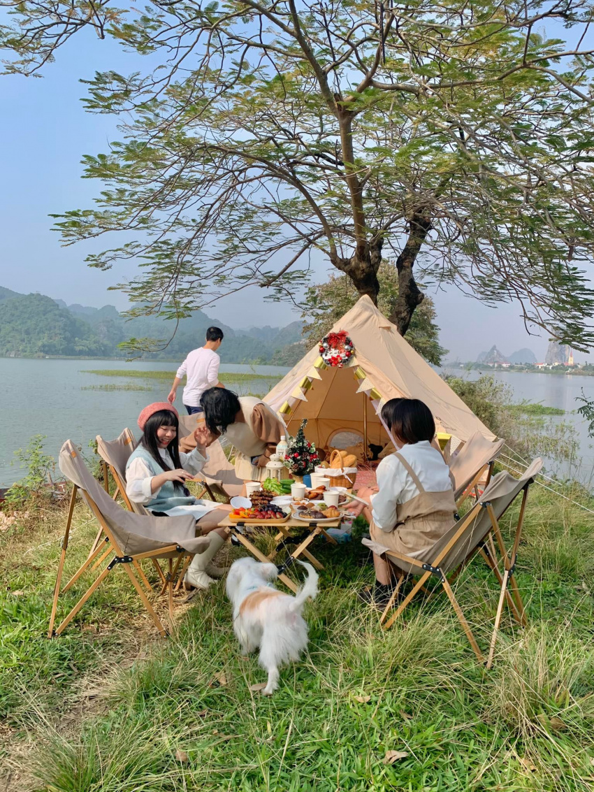 Cuối tuần camping Hồ Quan Sơn: Thả hồn trong từng khoảnh khắc – HaloTravel