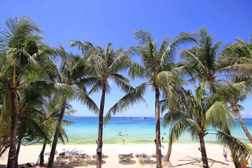 ăn chơi philippines, phượt philippines, top những khách sạn ở boracay có bờ biển riêng