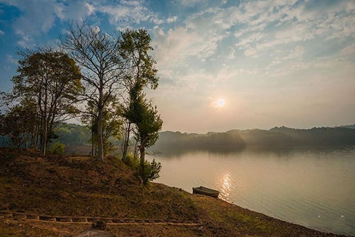 Mùa hè checkin ngay Hồ Pá Khoang cùng hội “xê dịch”