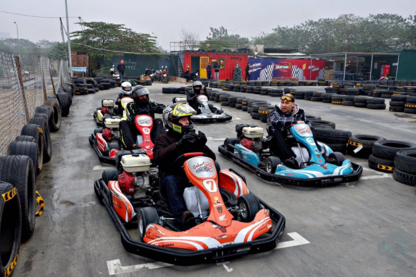 Đua xe Go Kart ở Hà Nội: Trải nghiệm “công thức F1 mini” cho dân tốc độ