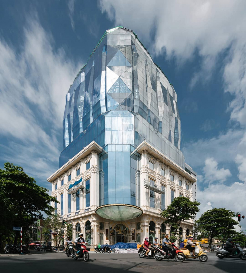 Tòa nhà kim cương Doji Hà Nội “khổng lồ” chiếm sóng mạng xã hội