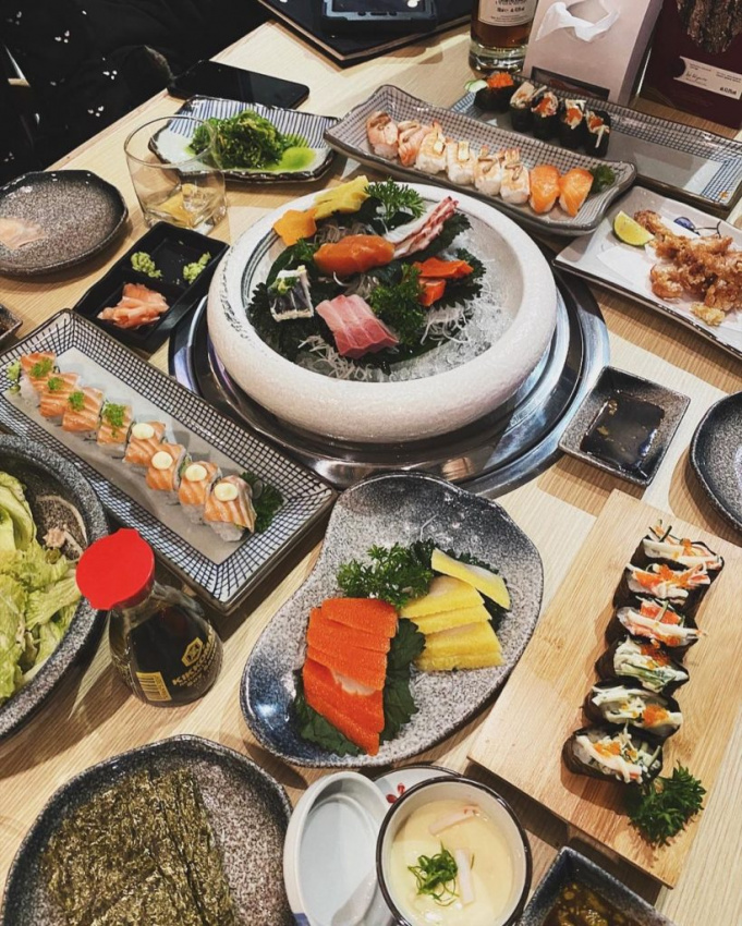 Review Isushi Lê Quý Đôn: nhà hàng buffet Nhật sang trọng ở quận 3