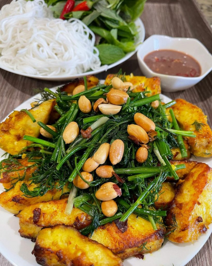 Kurseni tani 12 specialitete të Hanoi që janë njëkohësisht të shijshme dhe një dhuratë që duhet ta provoni