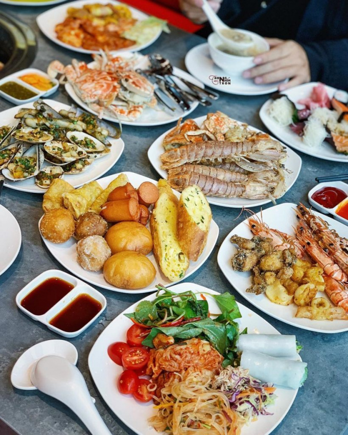 giải mã cơn sốt buffet hải sản cửu vân long có gì hút khách đến vậy?
