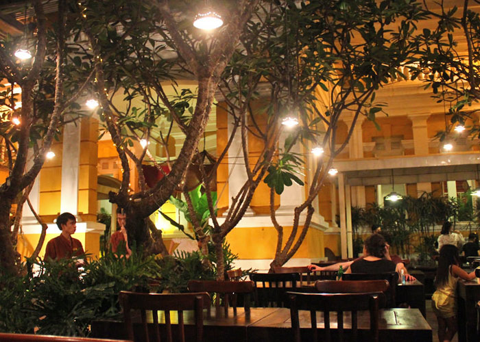 khám phá top 5 nhà hàng sân vườn quận 1 với không gian cực chill