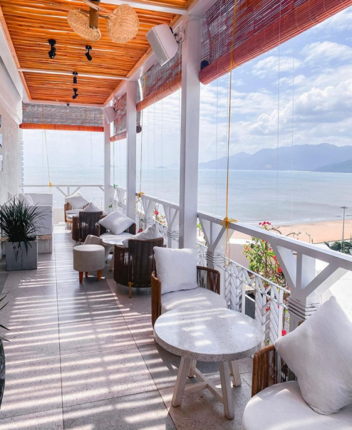 top 10+ quán cafe quy nhơn decor đẹp, view biển check in mỏi tay