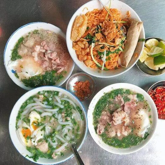 Tổng hợp 7 quán mì trộn “hót hòn họt” tại Sài Gòn