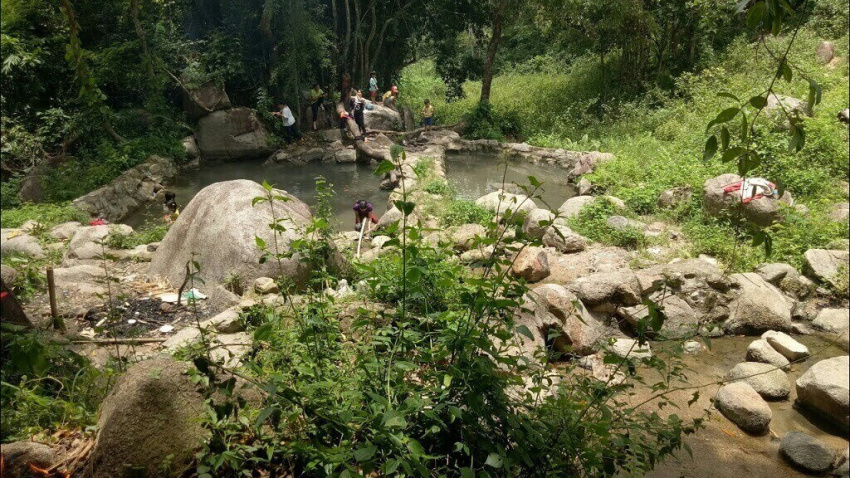 Trải nghiệm 10 suối nước nóng hấp dẫn tại Việt Nam (Phần 2)