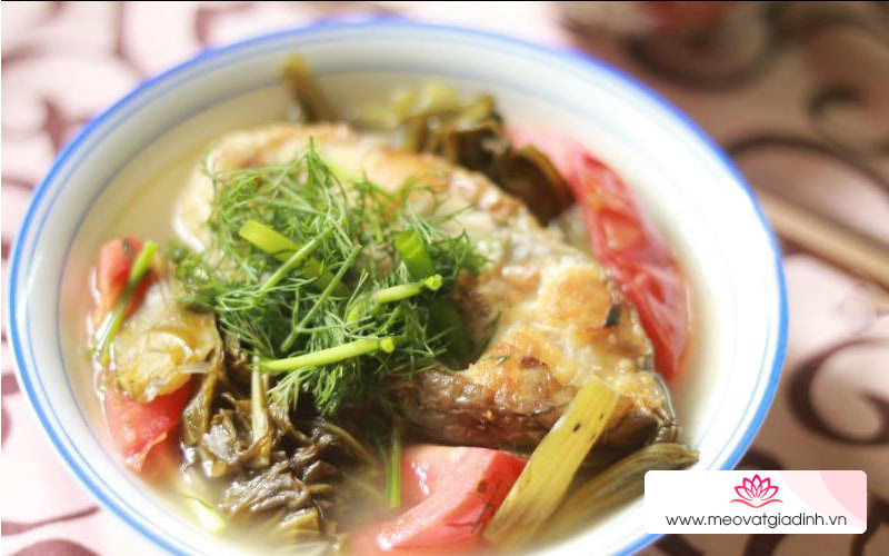 các món canh, công thức nấu ăn, canh cá, canh chua, đổi vị với canh cá dưa chua cho bữa trưa thanh mát