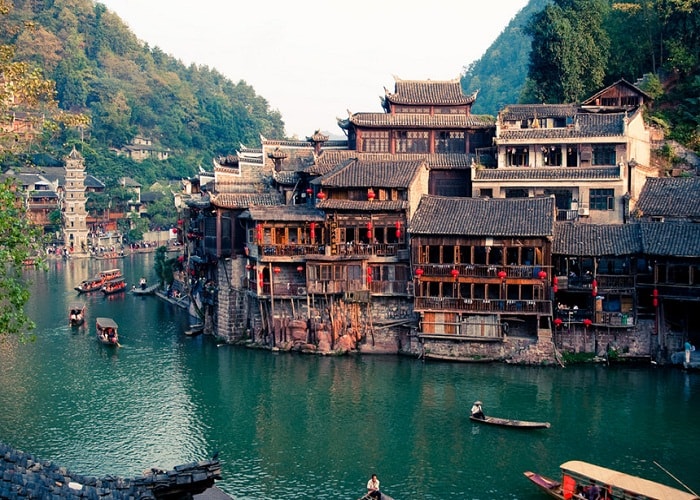 9 cổ trấn Trung Quốc đẹp tựa chốn thần tiên ngay từ lần đầu chiêm ngưỡng