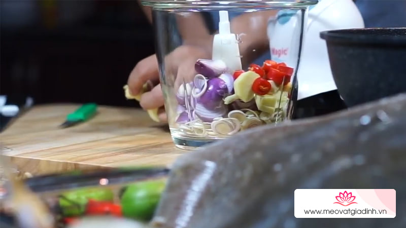 cá đuối, cá đuối nướng sambal, các món nướng, công thức nấu ăn, cách làm cá đuối nướng sambal – món ăn đặc sản của singapore