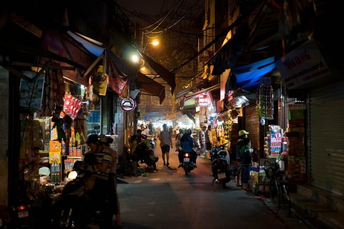 7 Chợ Đêm Hà Nội Nổi Tiếng, Hợp Túi Tiền Sinh Viên, Hà Nội, VIỆT NAM