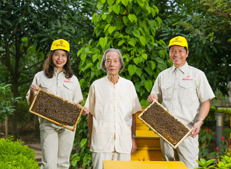 Top 10  Thương hiệu mật ong nguyên chất nổi tiếng hiện nay