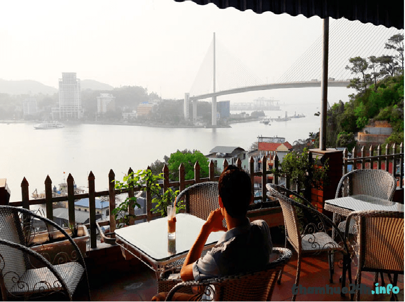 [review] top 20 quán cà phê hạ long view đẹp ngắm cảnh phố đêm mê ly