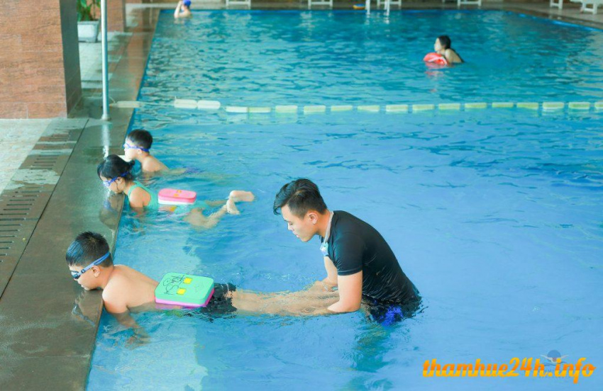 review điểm danh 4 trung tâm dạy bơi ở huế chất lượng tốt nhất