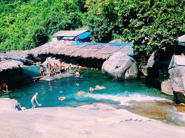 Suối Voi Huế – địa điểm vui chơi, tắm mát lí tưởng trong dịp hè