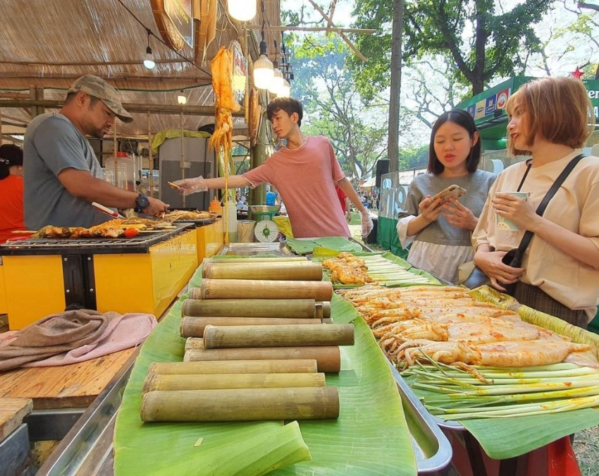 công viên lê văn tám: không gian ký ức của sài gòn 