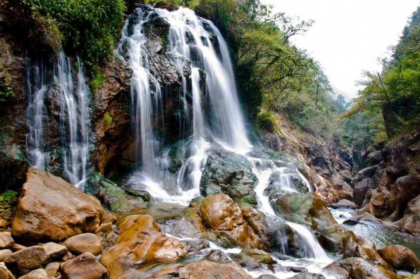 thác nước đẹp nhất sapa, du lịch sapa, top 5 thác nước sapa đẹp “ngẩn ngơ” tựa chốn thần tiên