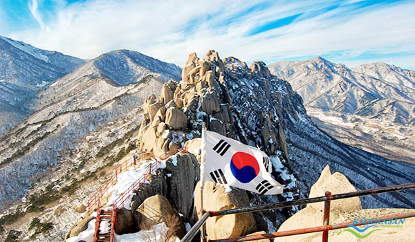 Núi Seorak – trái tim mùa thu Hàn Quốc