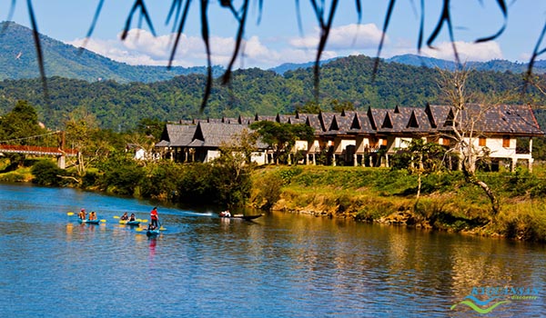 Vang Vieng – nét bí ẩn, hấp dẫn “phố núi” ở Lào