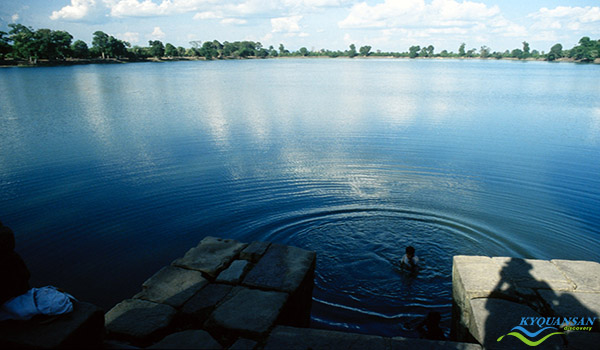 hồ srah srang – hồ nước độc đáo ở campuchia