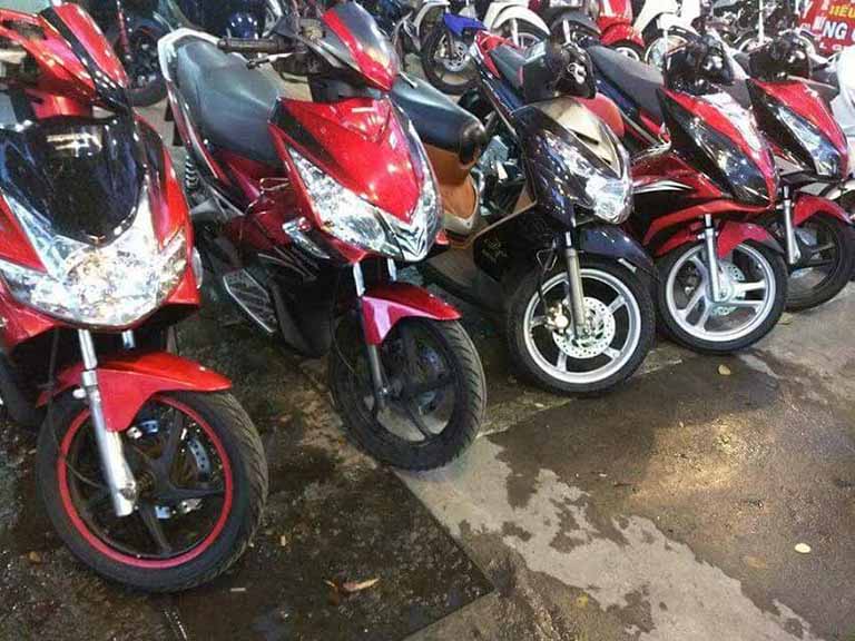 Përmbledhje e 8 vendndodhjeve me qira të motoçikletave në Distriktin 1 Saigon