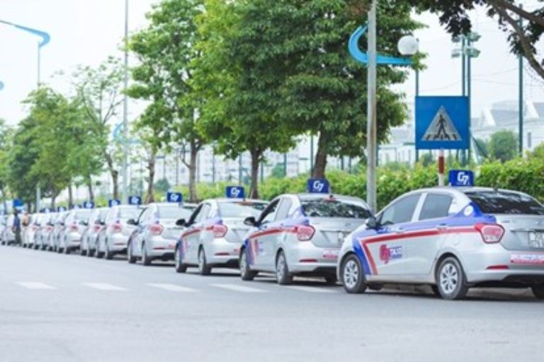 điểm qua top 7 xe taxi sân bay vân đồn dịch vụ chất lượng