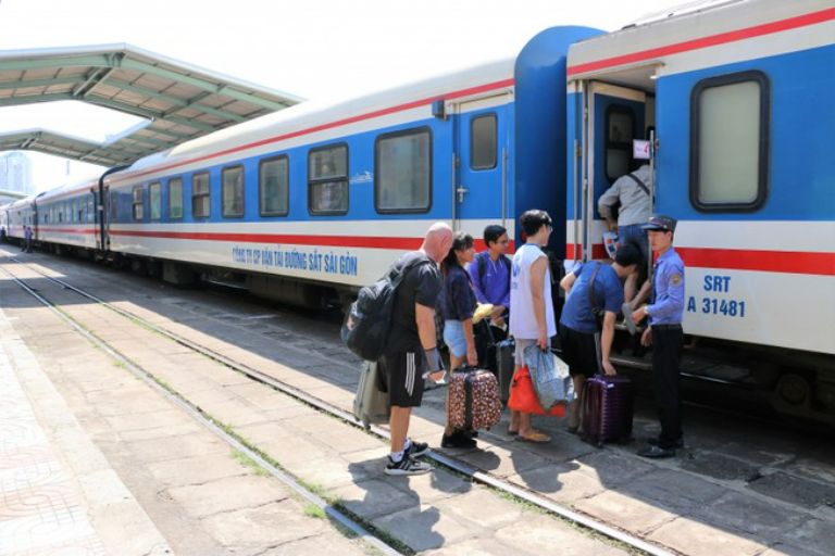 5 vé tàu đà nẵng nha trang – giá vé, lộ trình chạy chi tiết nhất