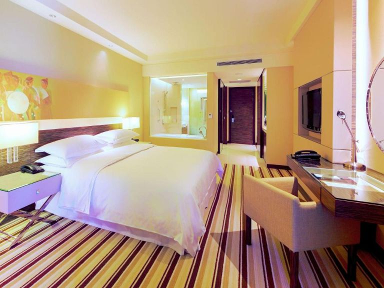 khách sạn sheraton nha trang – địa điểm lưu trú giáp biển chuẩn 5 sao cao cấp