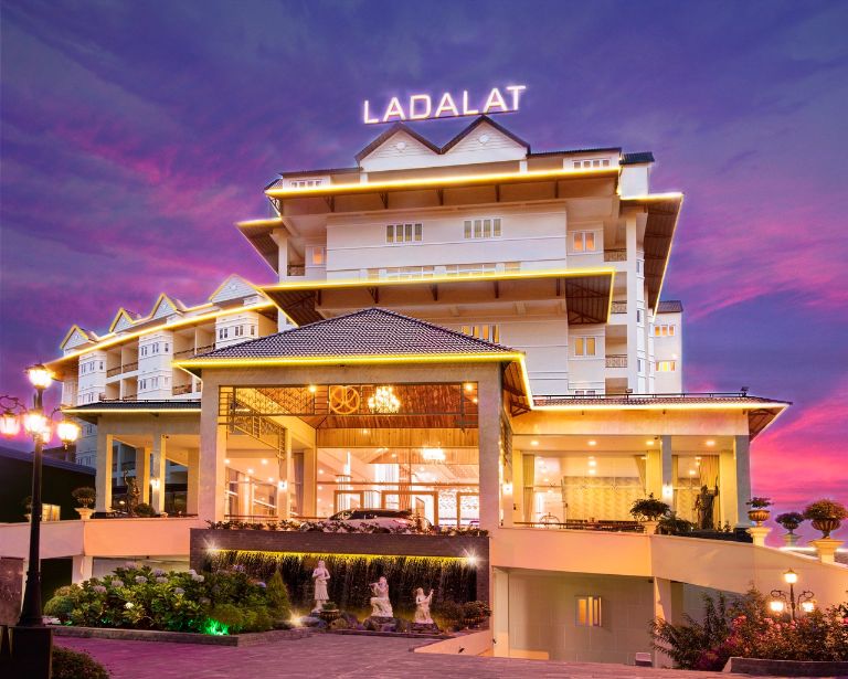 Khách Sạn Ladalat | Khách Sạn 5 Sao, Giá Cả Phải Chăng Nằm Trong Đà Lạt