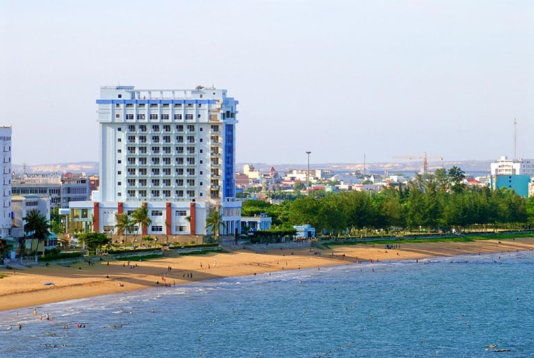 top 9 khách sạn 4 sao quy nhơn đẹp hút hồn bên thành phố biển