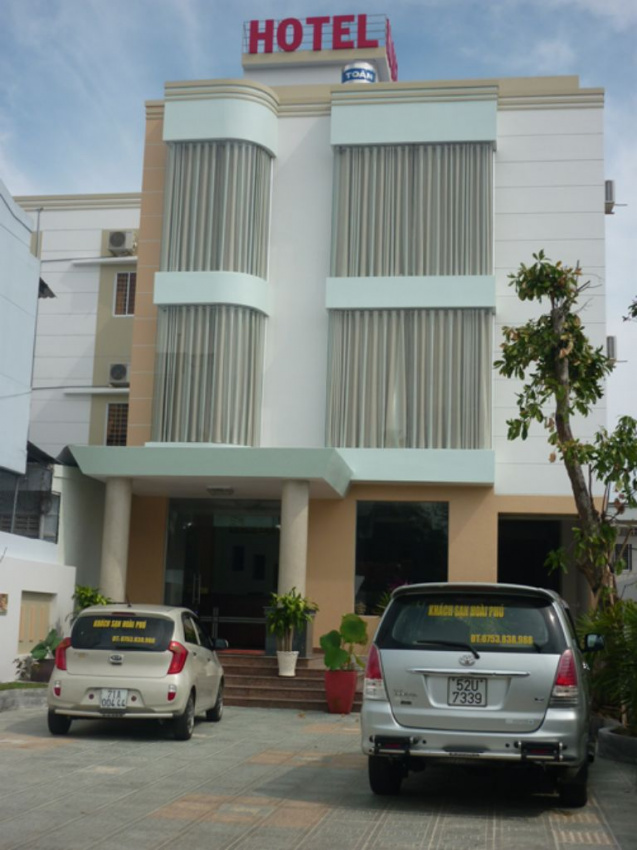 Khách Sạn Hoài Phú Bến Tre – Địa Điểm Lưu Trú Giá Rẻ Nhất Xứ Dừa Năm 2022