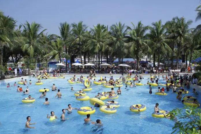 du lịch, điểm danh những công viên nước hot nhất hè 2022 tại việt nam