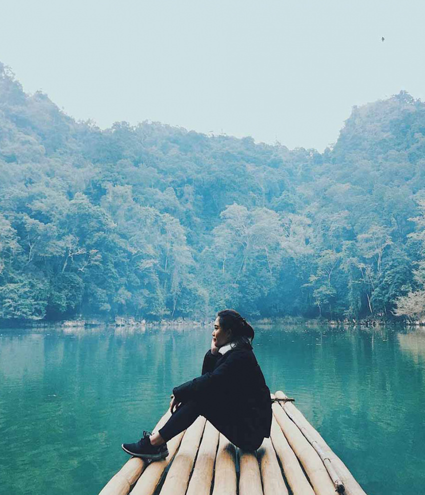 Hồ Ba Bể – Vẻ đẹp tựa chốn bồng lai giữa nhân gian