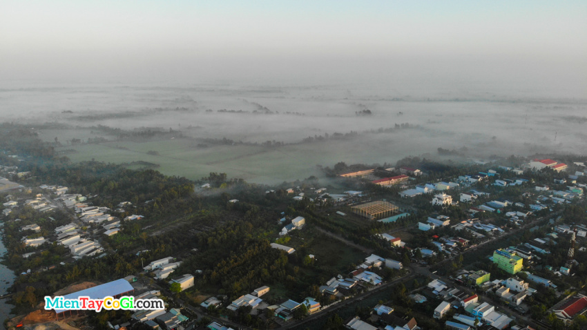 hậu giang, long mỹ, sương mù, sương mù bao phủ hậu giang ngày đầu năm | ảnh flycam như đà lạt
