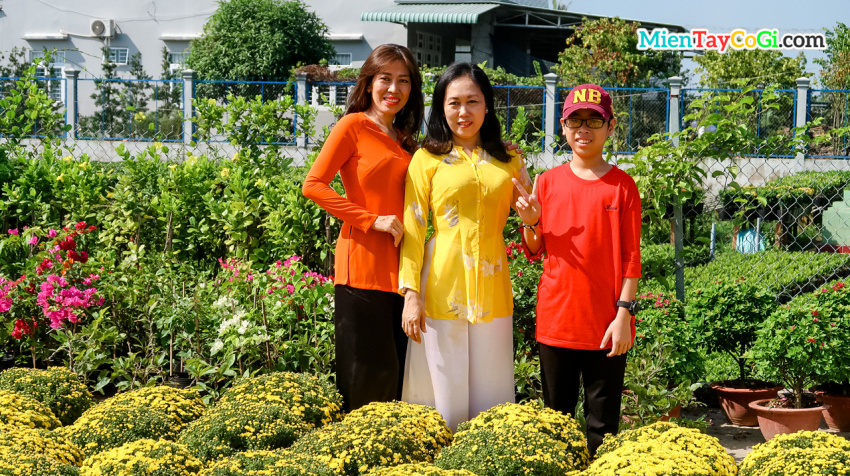 traveling mekong delta vietnam, places, sa dec flower village ? latest photos | travel experience