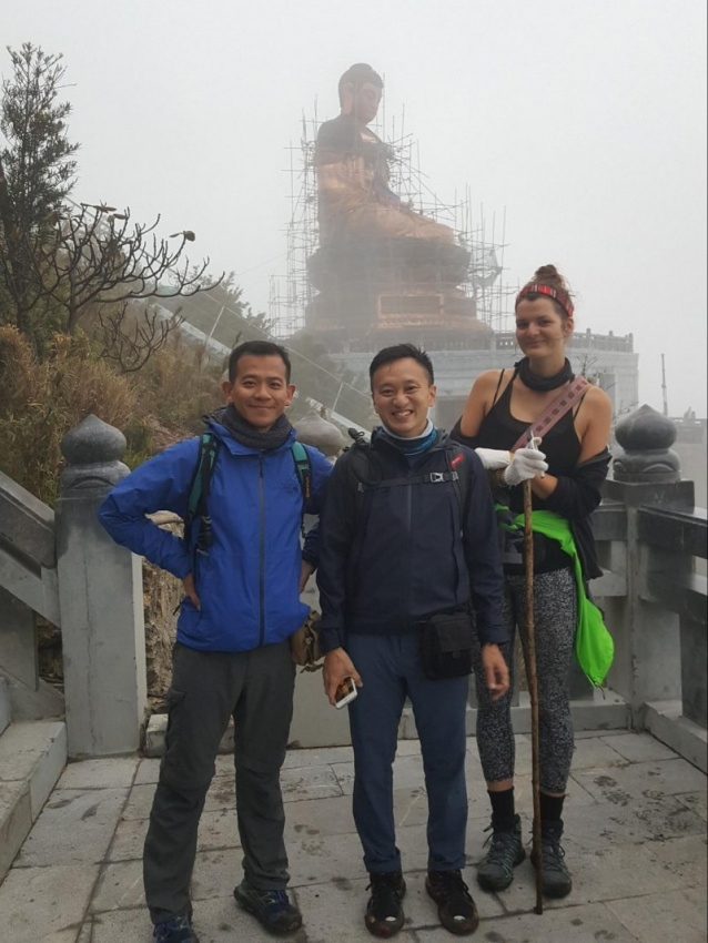 hướng dẫn leo núi fansipan: chạm đến nóc nhà đông dương