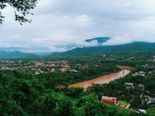 lý do nên du lịch luang prabang: thành phố đáng yêu nhất của lào